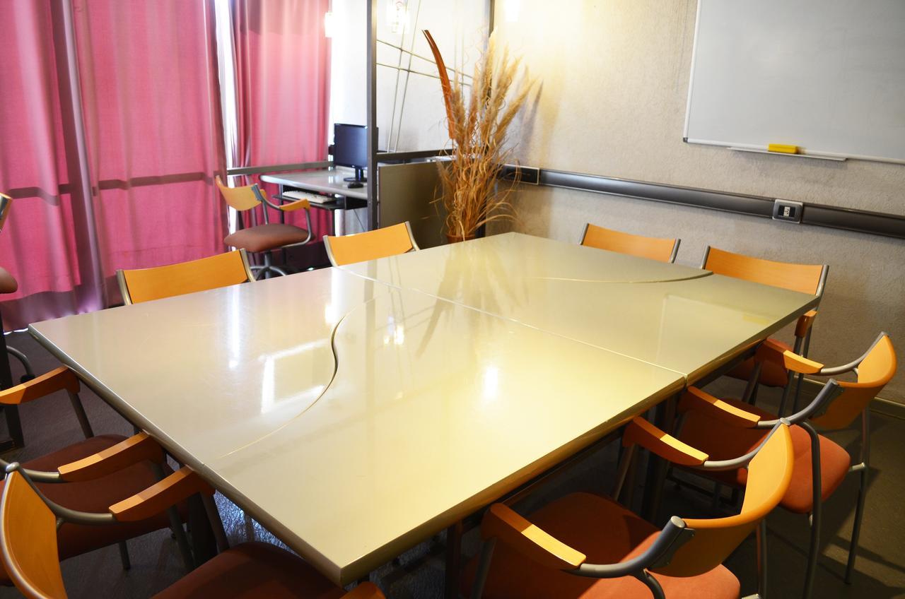 Hotel Huemul General Roca Dış mekan fotoğraf