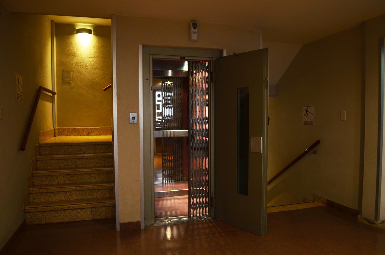 Hotel Huemul General Roca Dış mekan fotoğraf