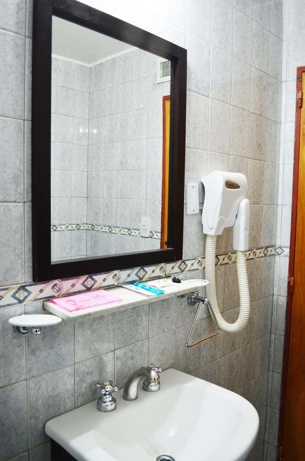 Hotel Huemul General Roca Dış mekan fotoğraf